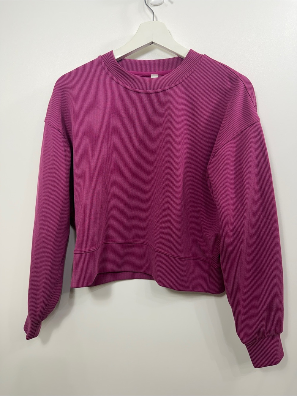 Lululemon ribbed Softstreme perfectly oversized crop crew sweatshirt size 2